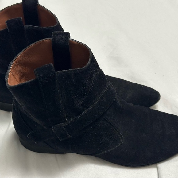 Women’s Giorgio Armani Suede Pull on Ankle Boot - Picture 2 of 10